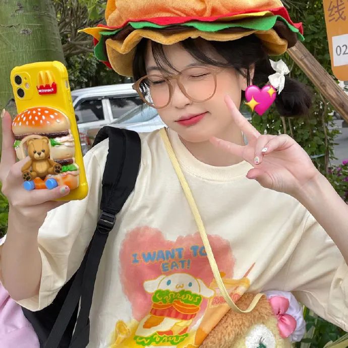 正在缩小的男人